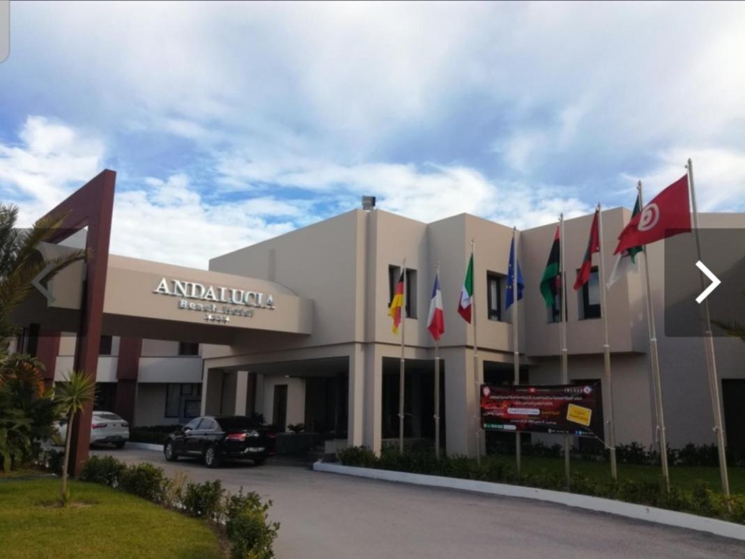 Andalucia Appart Hotel Μπιζέρτα Εξωτερικό φωτογραφία