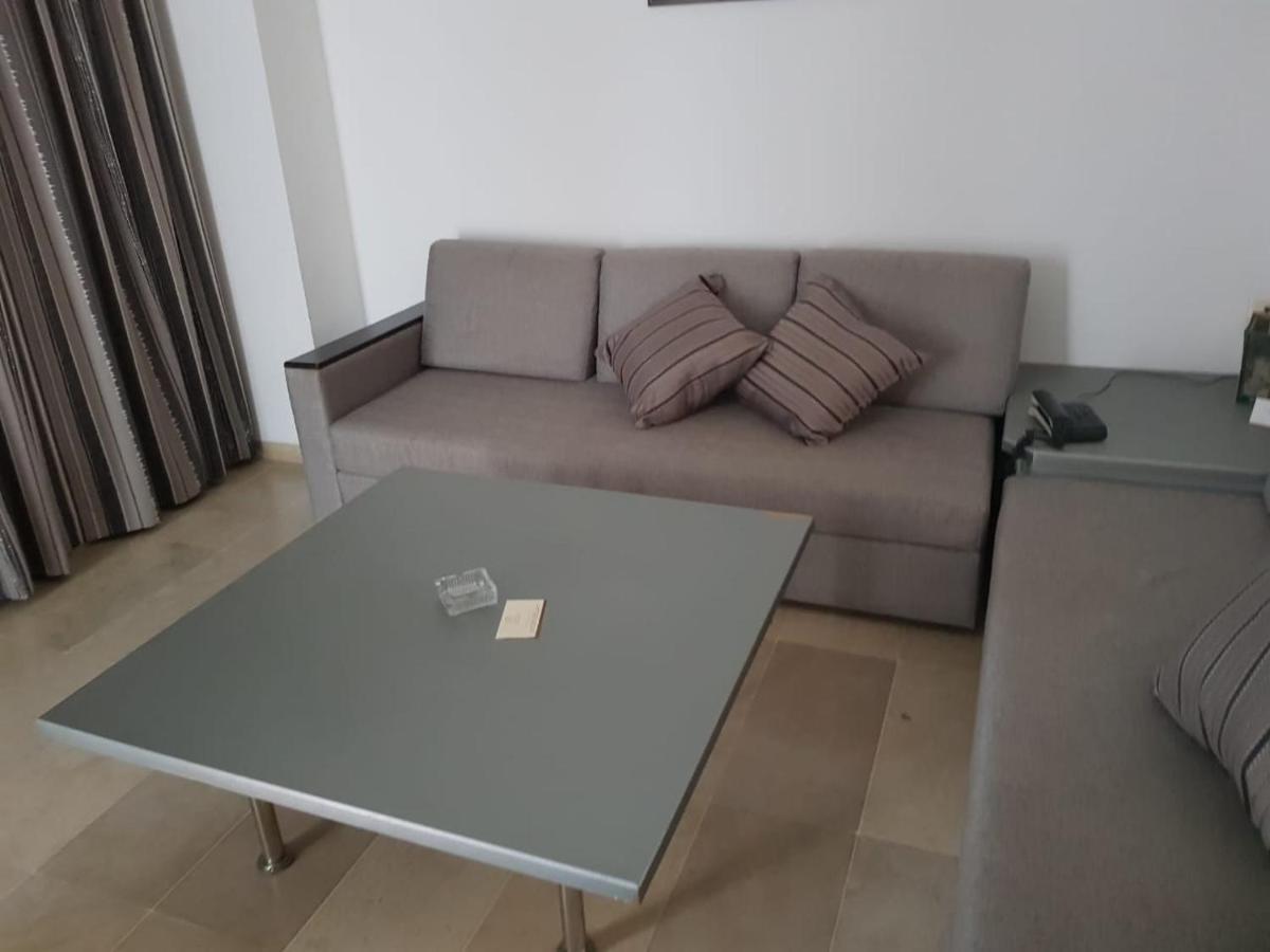 Andalucia Appart Hotel Μπιζέρτα Εξωτερικό φωτογραφία