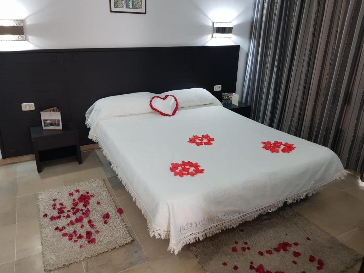 Andalucia Appart Hotel Μπιζέρτα Εξωτερικό φωτογραφία